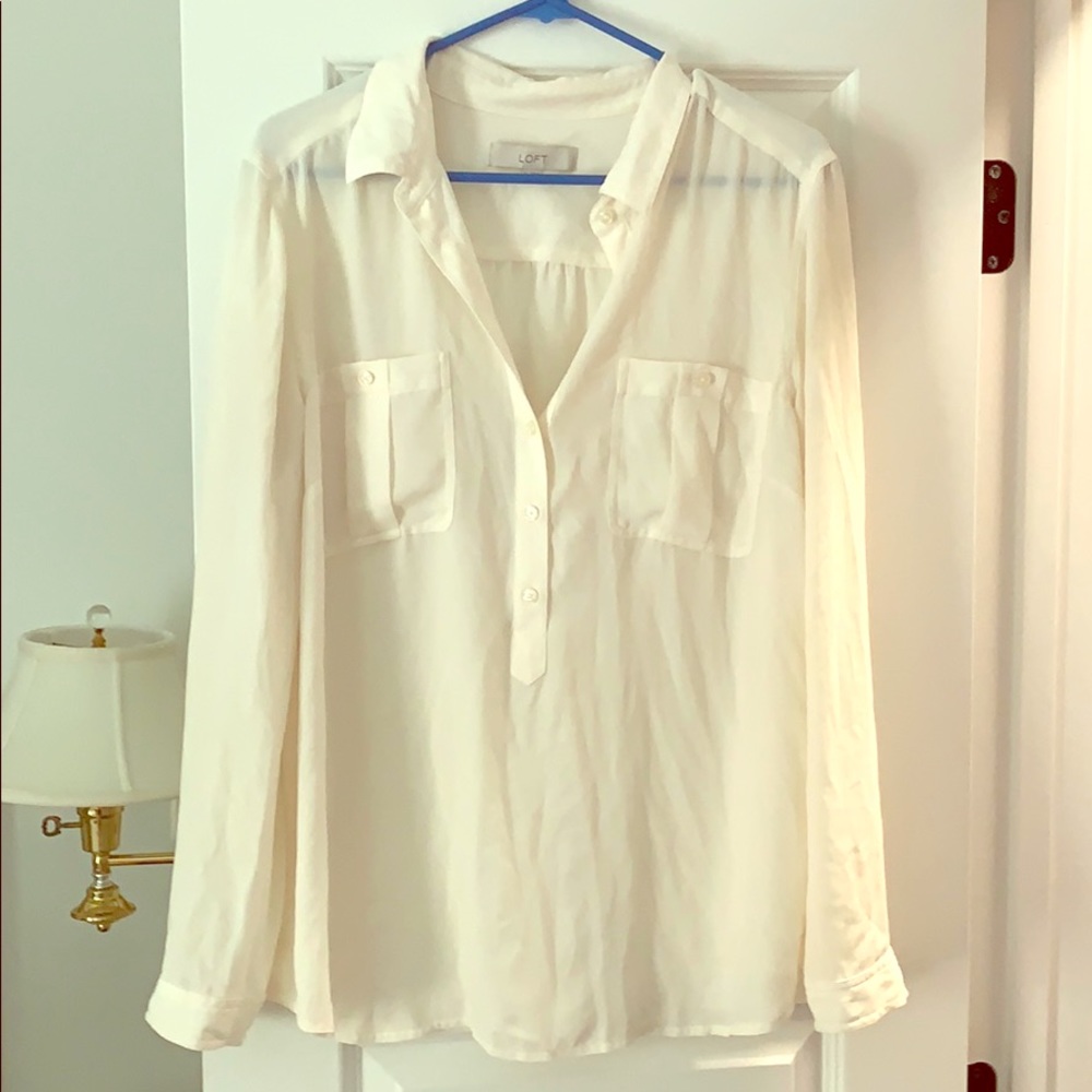 Ann Taylor top! Work fashion!!